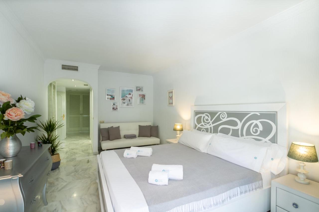 Marbella Banus Suites - Golden Beach Marbella Suite Exterior foto